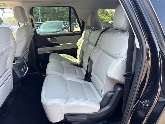 Certified 2025 Ford Expedition Max Platinum AWD/4WD image 22
