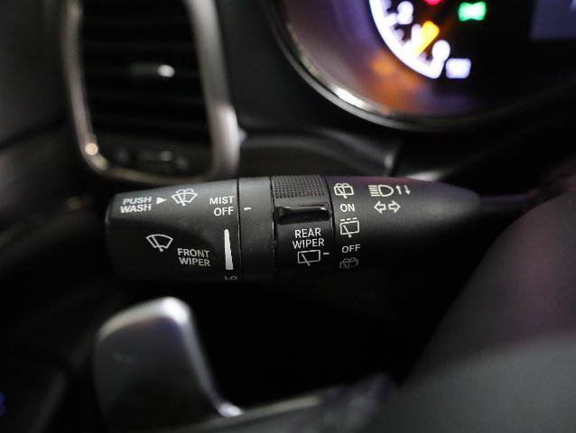 Used 2020 Jeep Grand Cherokee Limited X AWD/4WD image 16
