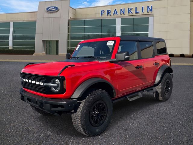 Certified 2024 Ford Bronco Wildtrak AWD/4WD image 3