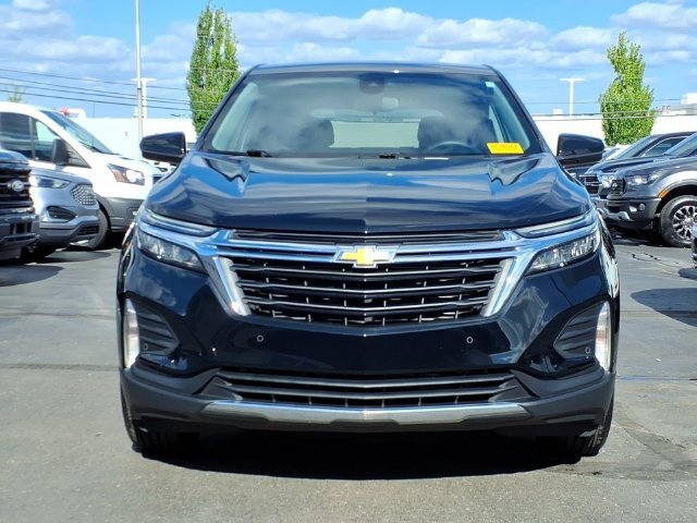 Used 2023 Chevrolet Equinox LT FWD image 2