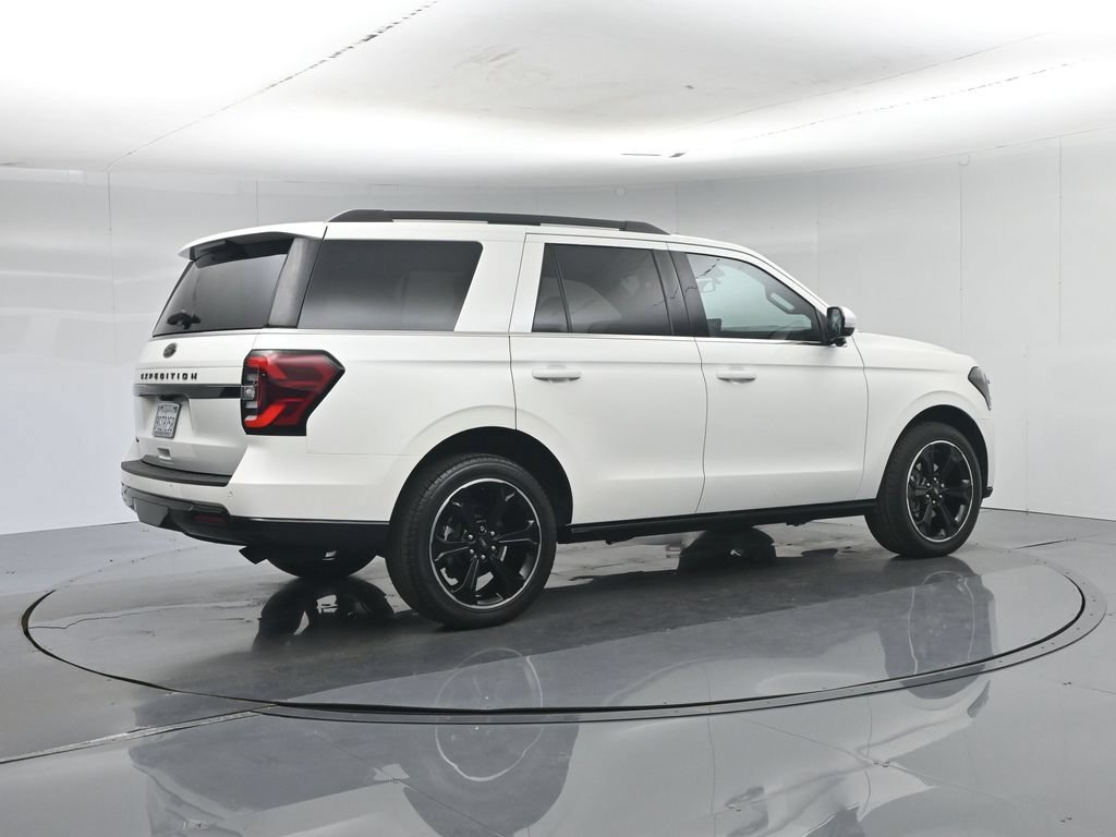 Certified 2023 Ford Expedition Limited AWD/4WD image 35