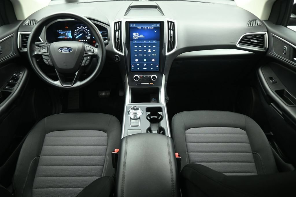 Certified 2023 Ford Edge SE w/ Black Appearance Package AWD/4WD image 21
