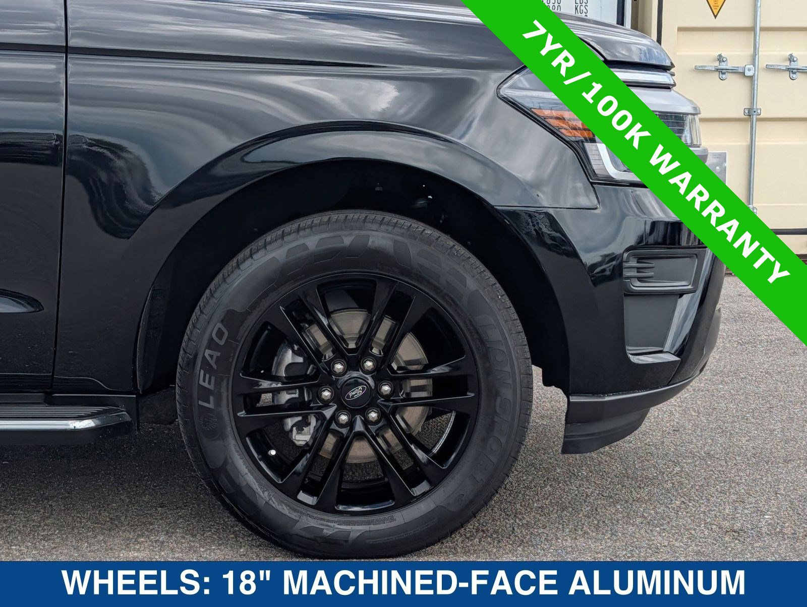 Certified 2022 Ford Expedition Max XLT image 11