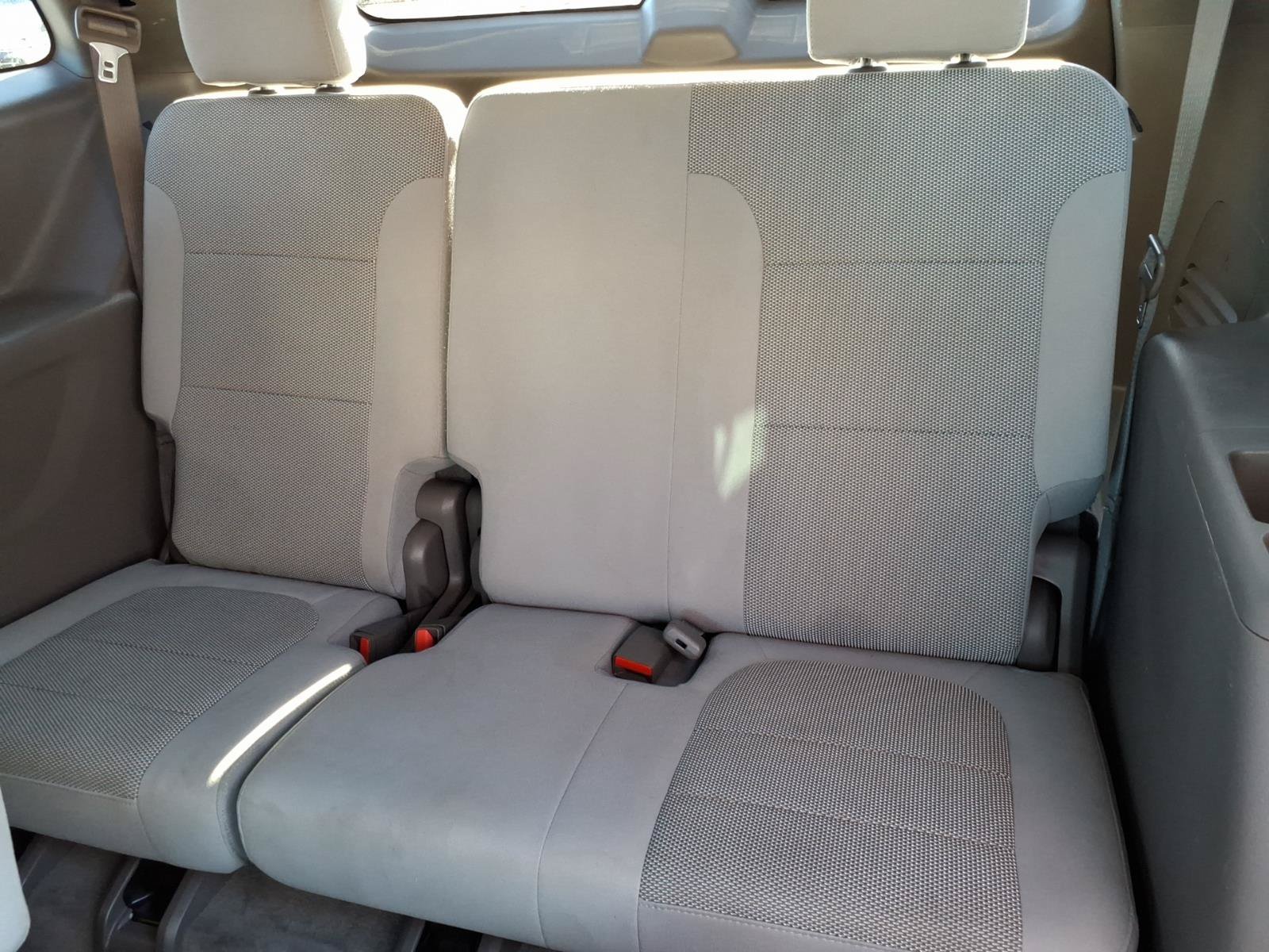 Used 2020 Chevrolet Traverse LT FWD image 14