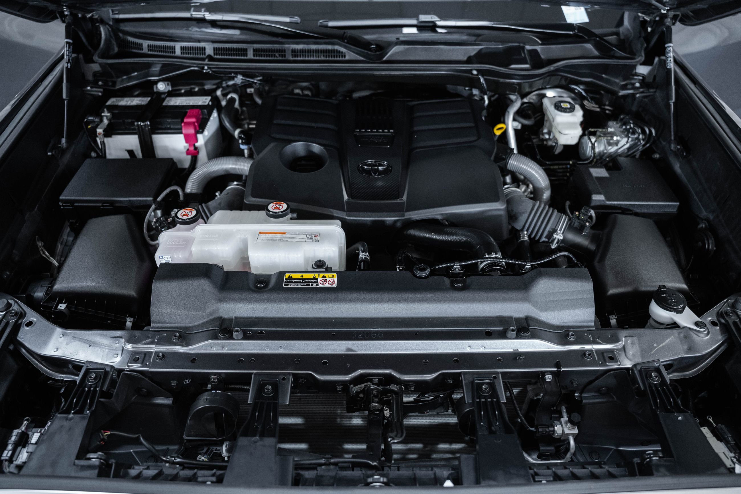 Used 2024 Toyota Tundra Limited image 25