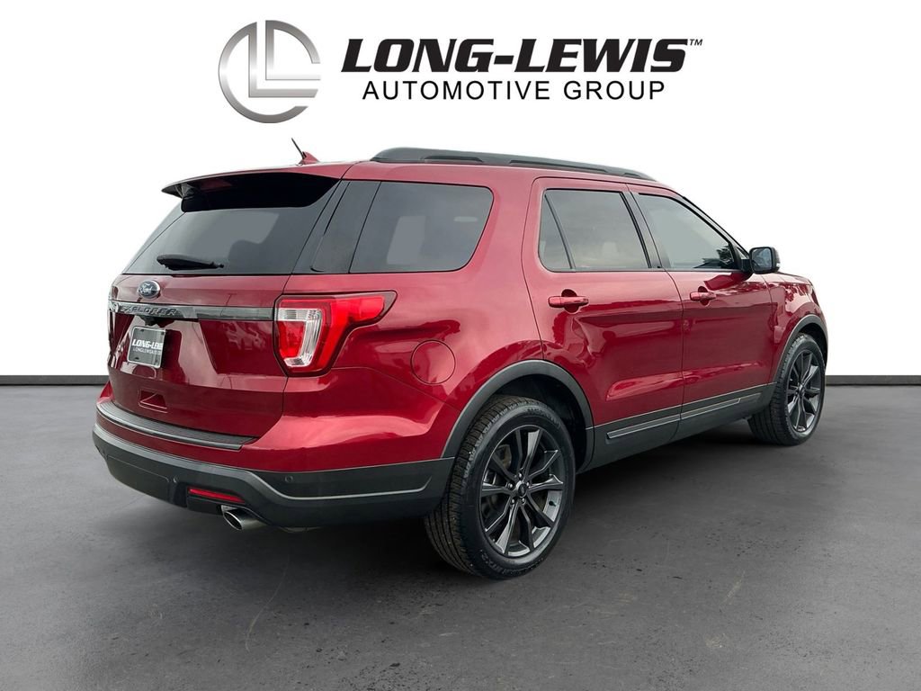 Certified 2019 Ford Explorer XLT w/ Equipment Group 202A FWD image 7