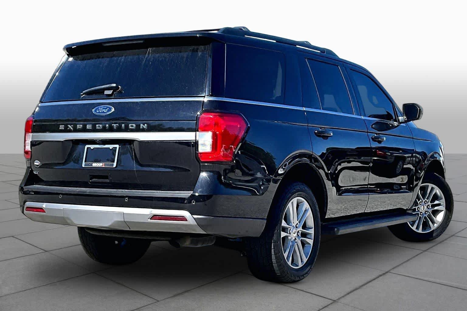 Certified 2024 Ford Expedition XLT AWD/4WD image 13