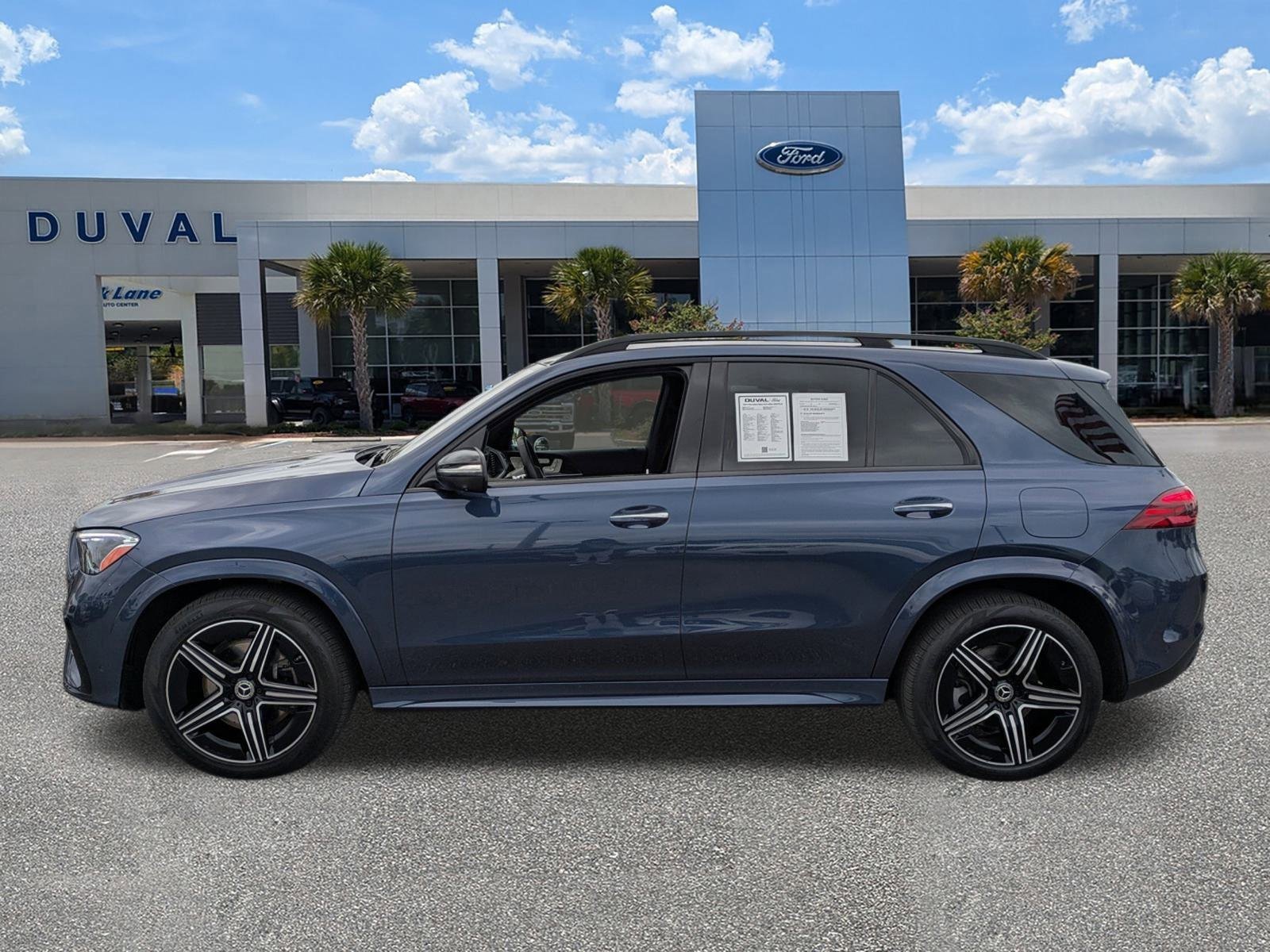 Used 2024 Mercedes-Benz GLE 450e 4MATIC image 7