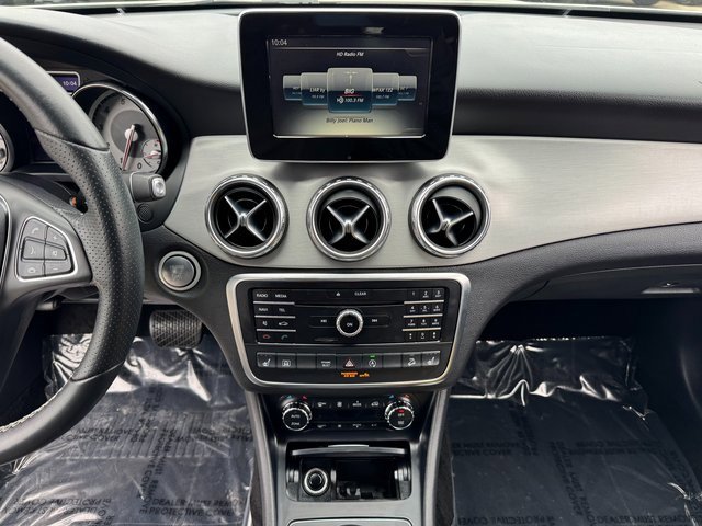 Used 2017 Mercedes-Benz GLA 250 4MATIC image 25