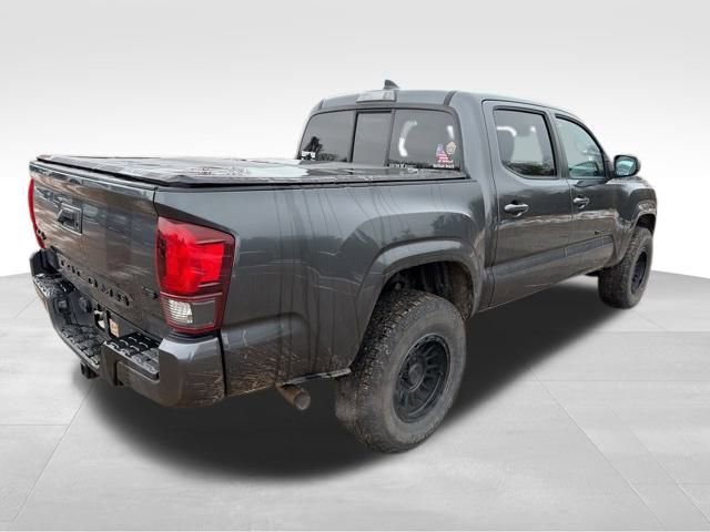 Used 2019 Toyota Tacoma SR image 4
