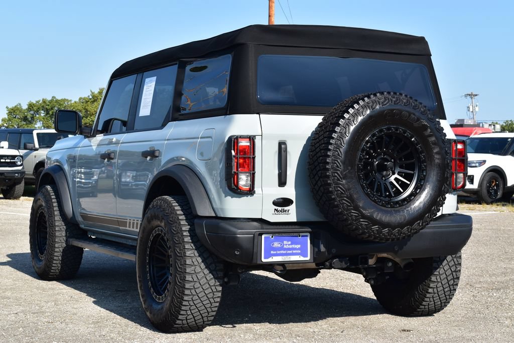 Certified 2023 Ford Bronco Black Diamond AWD/4WD image 9