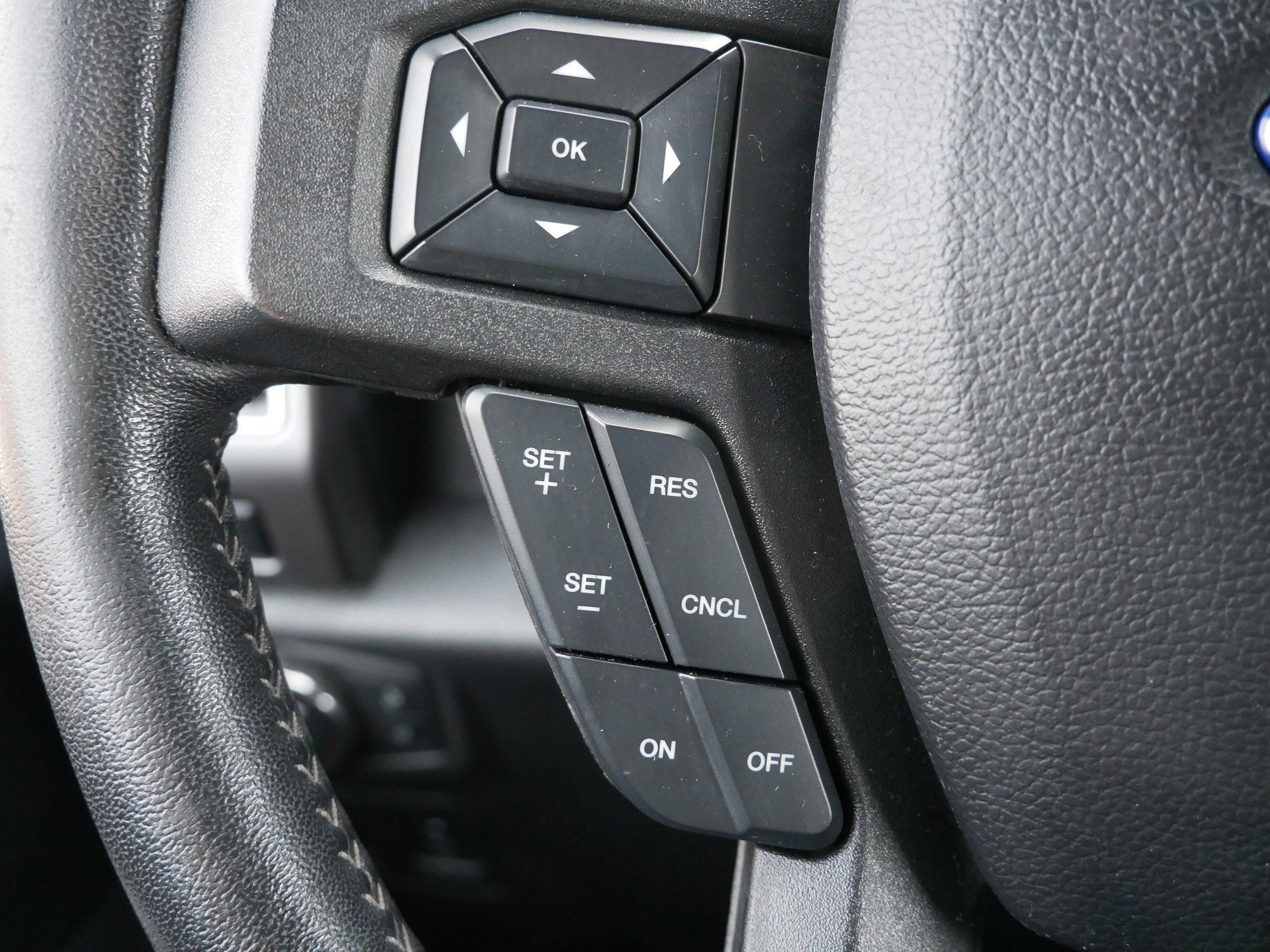 Certified 2019 Ford F150 XLT w/ Equipment Group 302A Luxury image 17