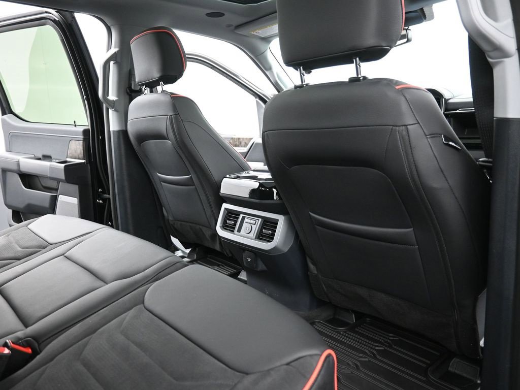 Certified 2026 Ford F250 Lariat w/ Lariat Ultimate Package image 29