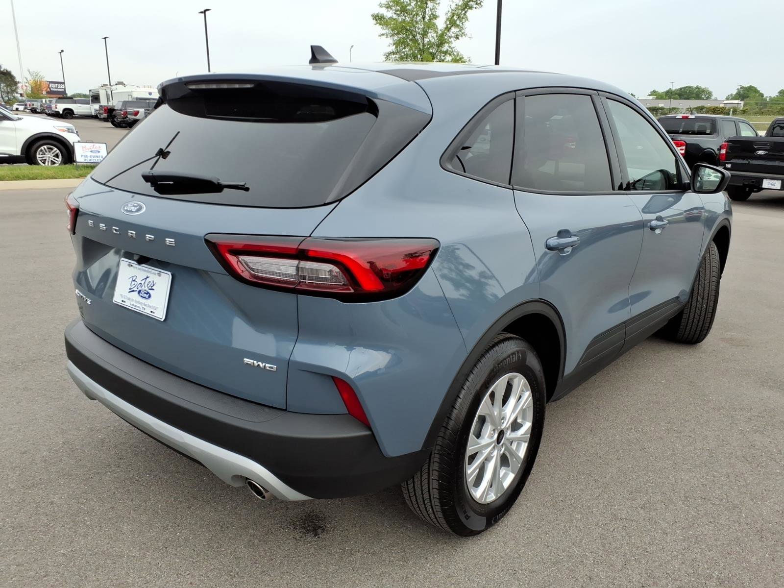 Certified 2026 Ford Escape Active w/ Cold Weather Package AWD/4WD image 3