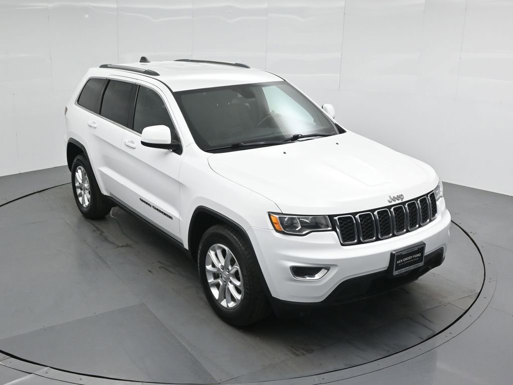 Used 2021 Jeep Grand Cherokee Laredo RWD image 37