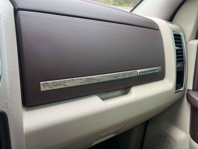 Used 2018 RAM 1500 Laramie Longhorn w/ Longhorn Southfork Package AWD/4WD image 33
