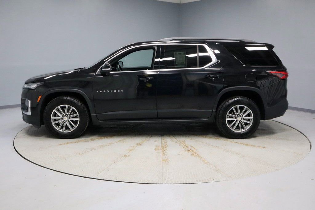 Used 2023 Chevrolet Traverse LT w/ LPO, Floor Liner Package image 2