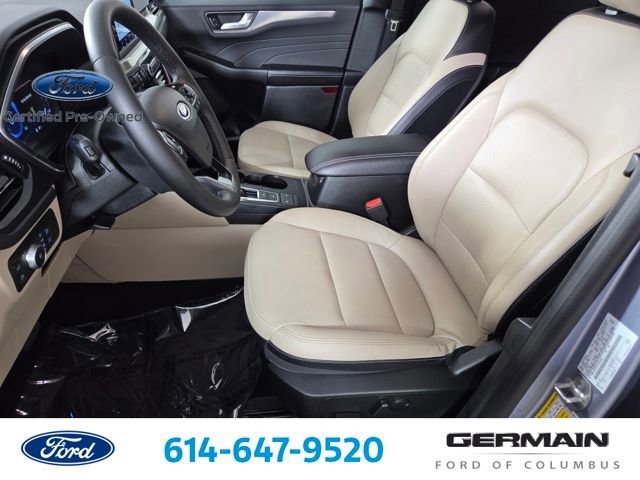 Certified 2022 Ford Escape Titanium AWD/4WD image 19