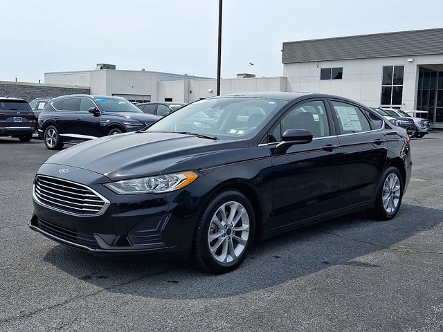 Certified 2020 Ford Fusion SE FWD image 3