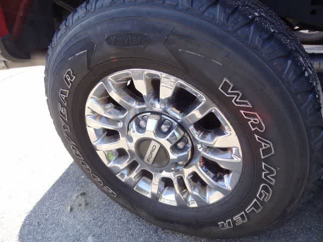 Certified 2021 Ford F250 XLT w/ XLT Premium Package AWD/4WD image 12