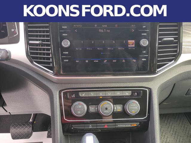 Used 2022 Volkswagen Atlas Cross Sport SE w/ Black Wheel Package AWD/4WD image 15