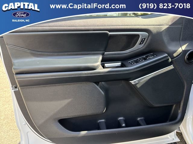 Certified 2025 Ford Expedition Platinum w/ Stealth Performance Package AWD/4WD image 20