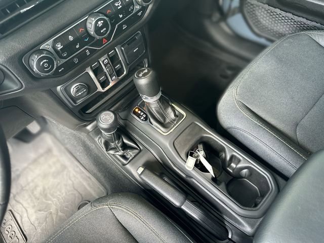 Used 2024 Jeep Wrangler Unlimited Sport AWD/4WD image 21