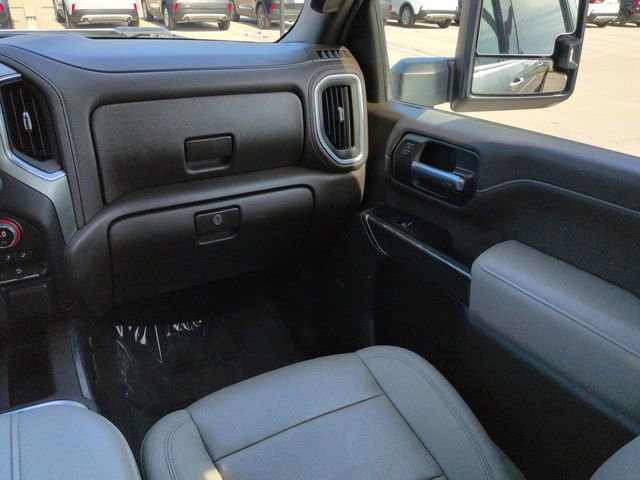 Used 2022 Chevrolet Silverado 2500 LTZ w/ LTZ Plus Package image 17