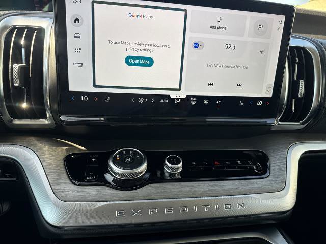 Certified 2025 Ford Expedition Platinum AWD/4WD image 13