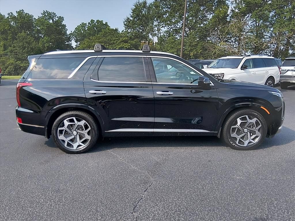 Used 2022 Hyundai Palisade Calligraphy w/ Winter Package AWD/4WD image 3