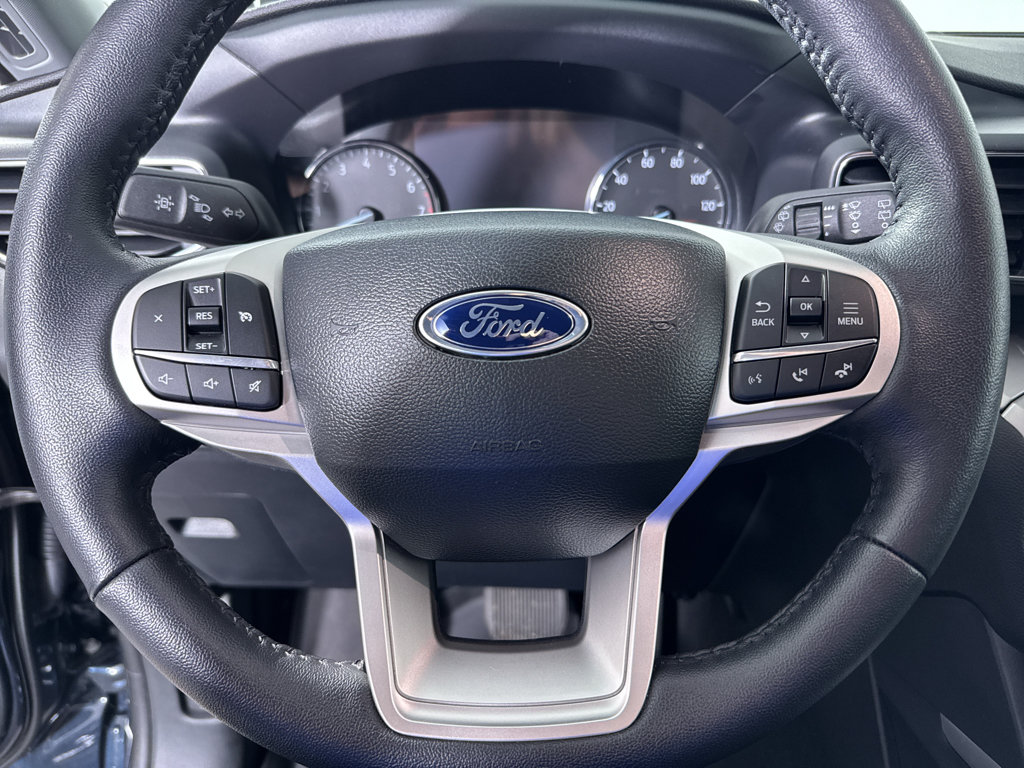 Certified 2024 Ford Explorer XLT w/ Equipment Group 202A AWD/4WD image 19