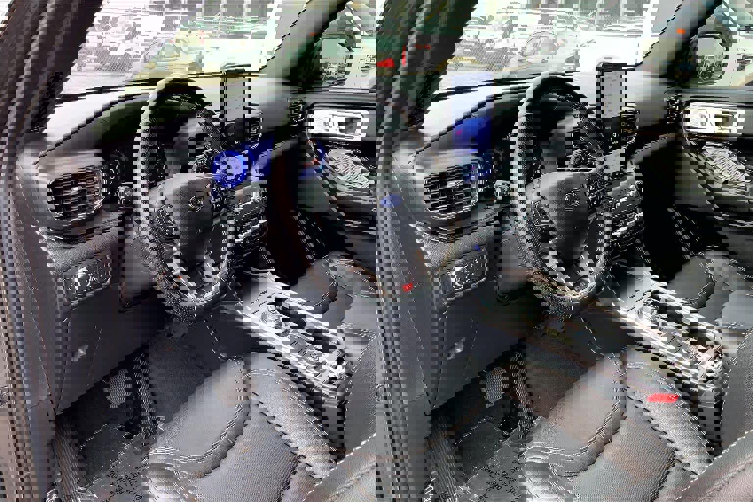 Certified 2020 Ford Explorer ST w/ Premium Technology Package image 17