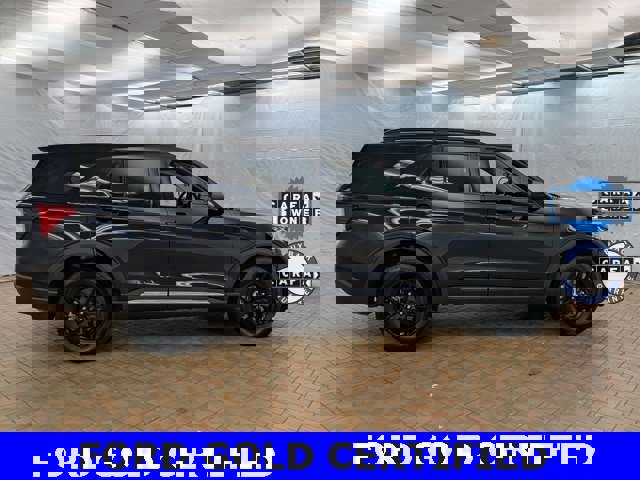 Certified 2025 Ford Explorer Active image 8
