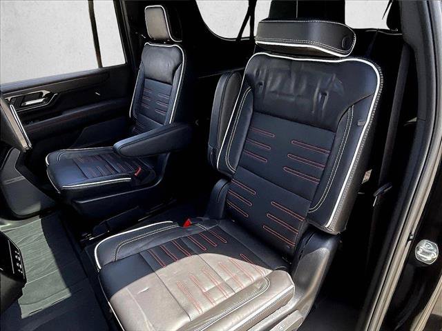 Used 2026 GMC Yukon XL AT4 Ultimate AWD/4WD image 27