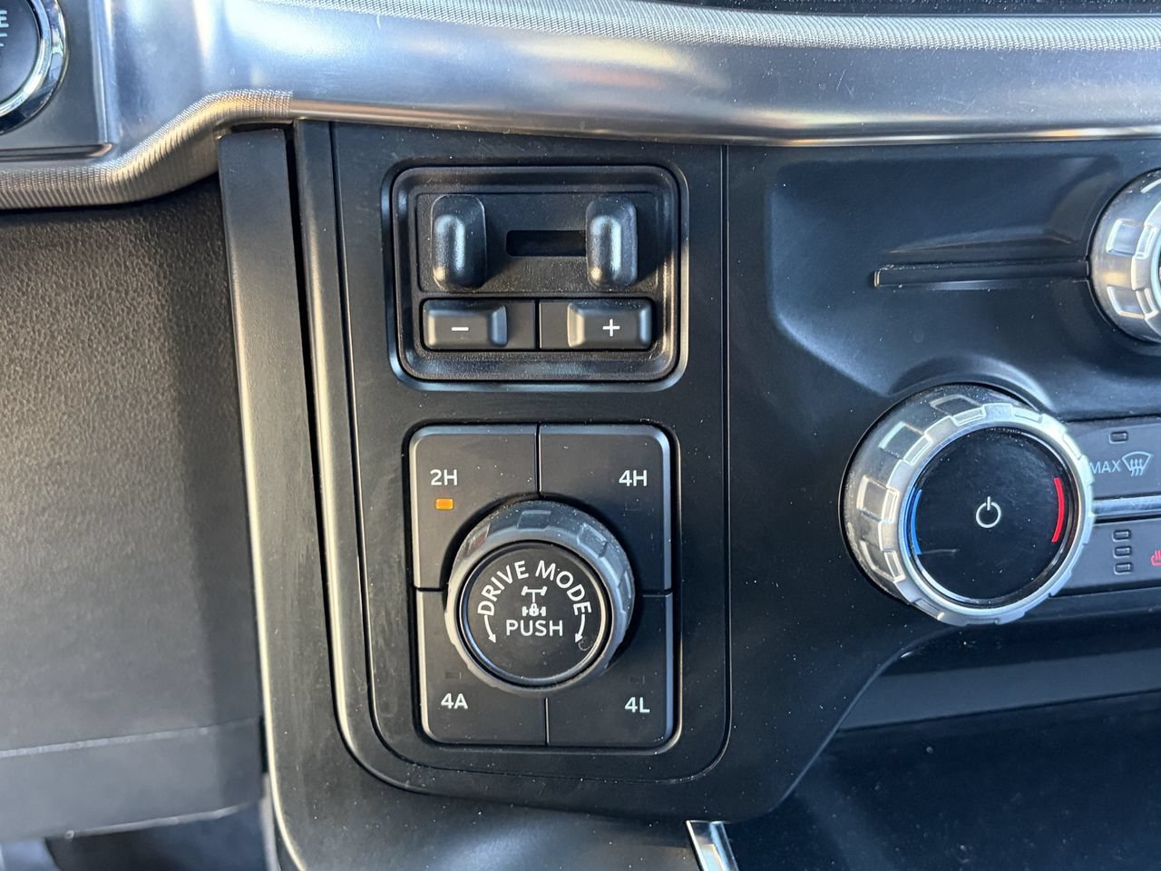 Certified 2023 Ford F150 Raptor AWD/4WD image 28