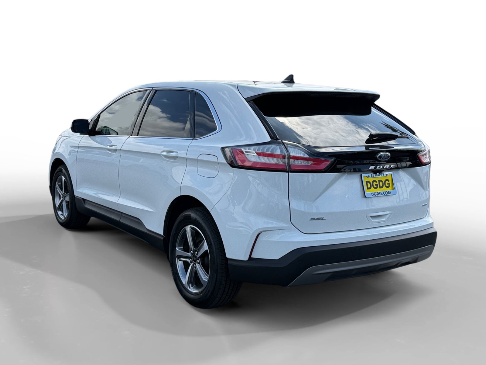 Certified 2024 Ford Edge SEL w/ Convenience Package AWD/4WD image 3