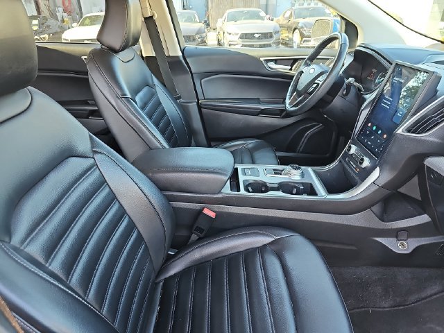 Certified 2022 Ford Edge SEL AWD/4WD image 12