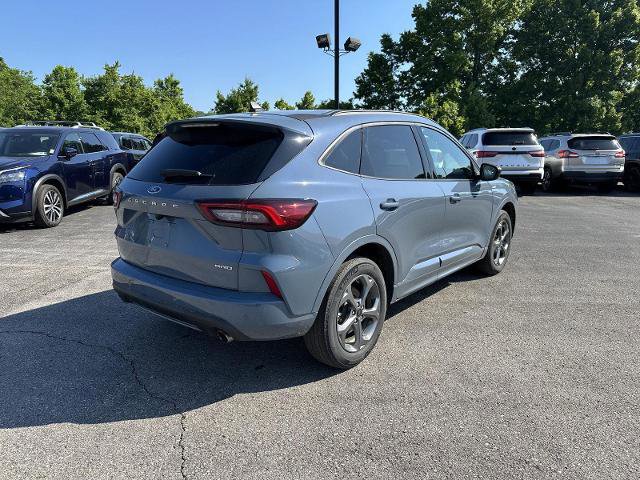 Certified 2024 Ford Escape ST-Line w/ Tech Pack #1 AWD/4WD image 6