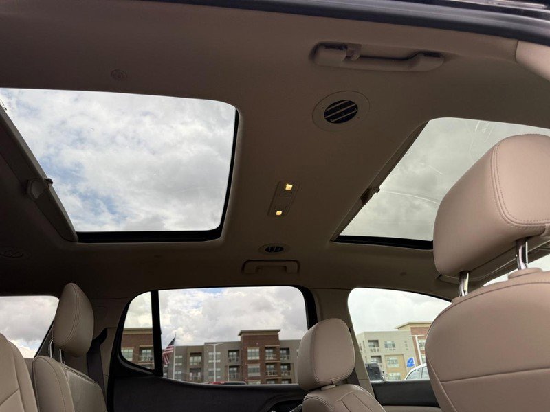 Used 2017 GMC Acadia Denali w/ Technology Package image 15