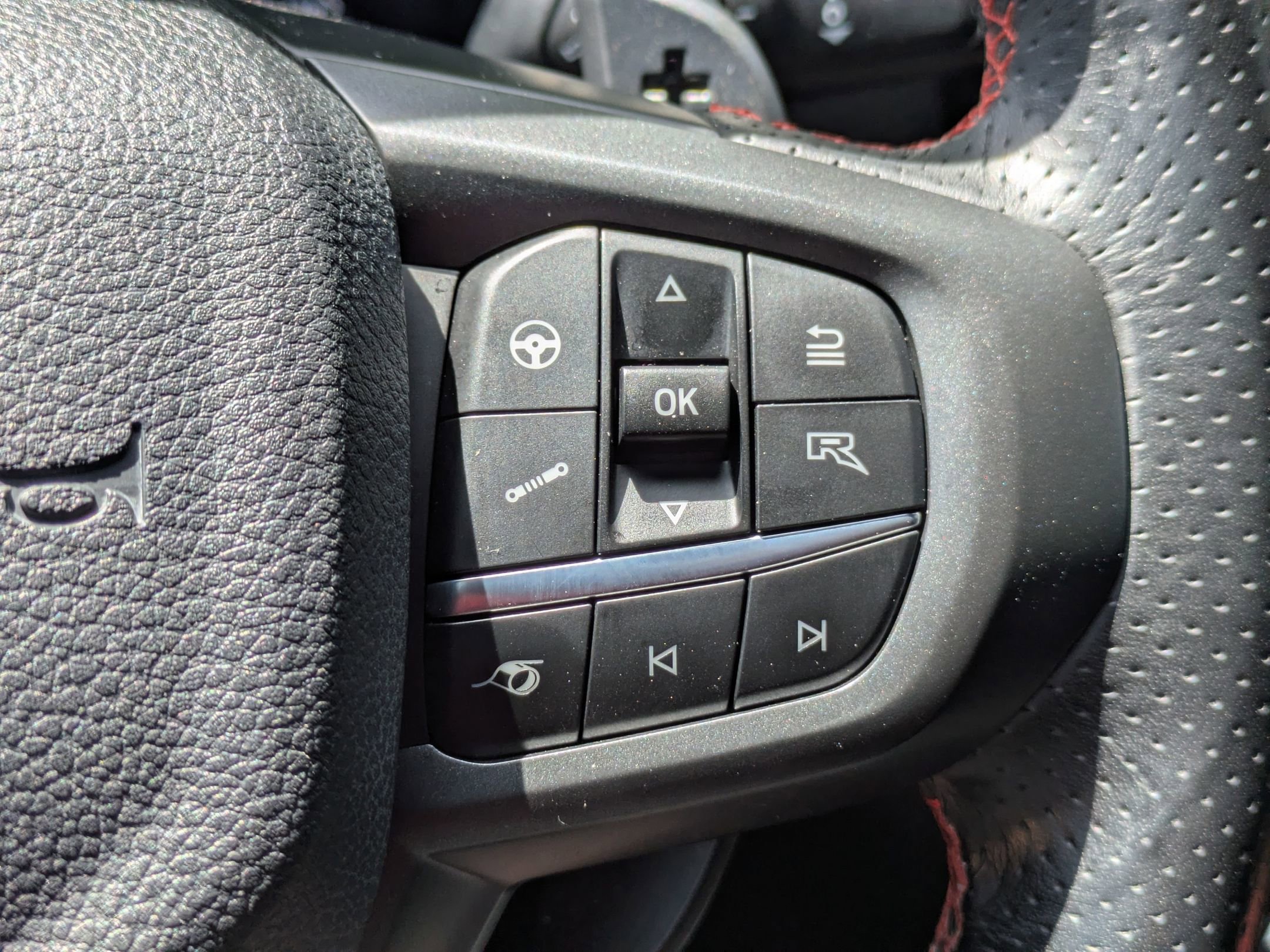 Certified 2024 Ford Ranger Raptor AWD/4WD image 16