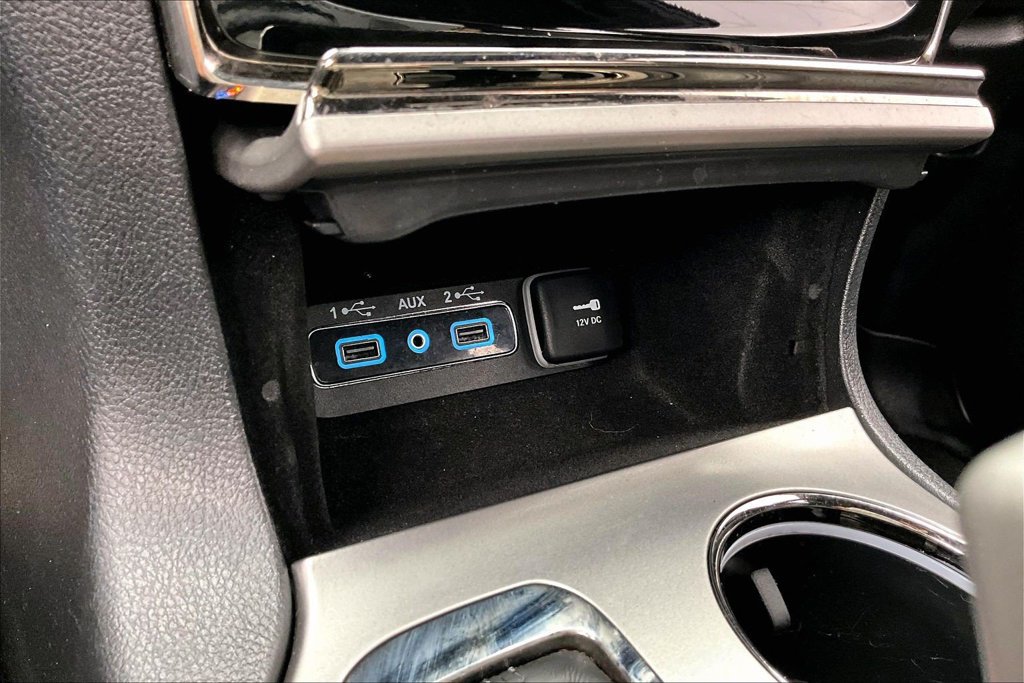 Used 2020 Jeep Grand Cherokee High Altitude AWD/4WD image 32