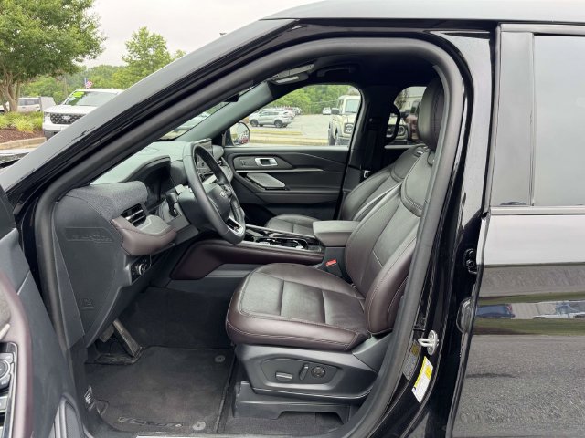 Certified 2026 Ford Explorer Platinum AWD/4WD image 12