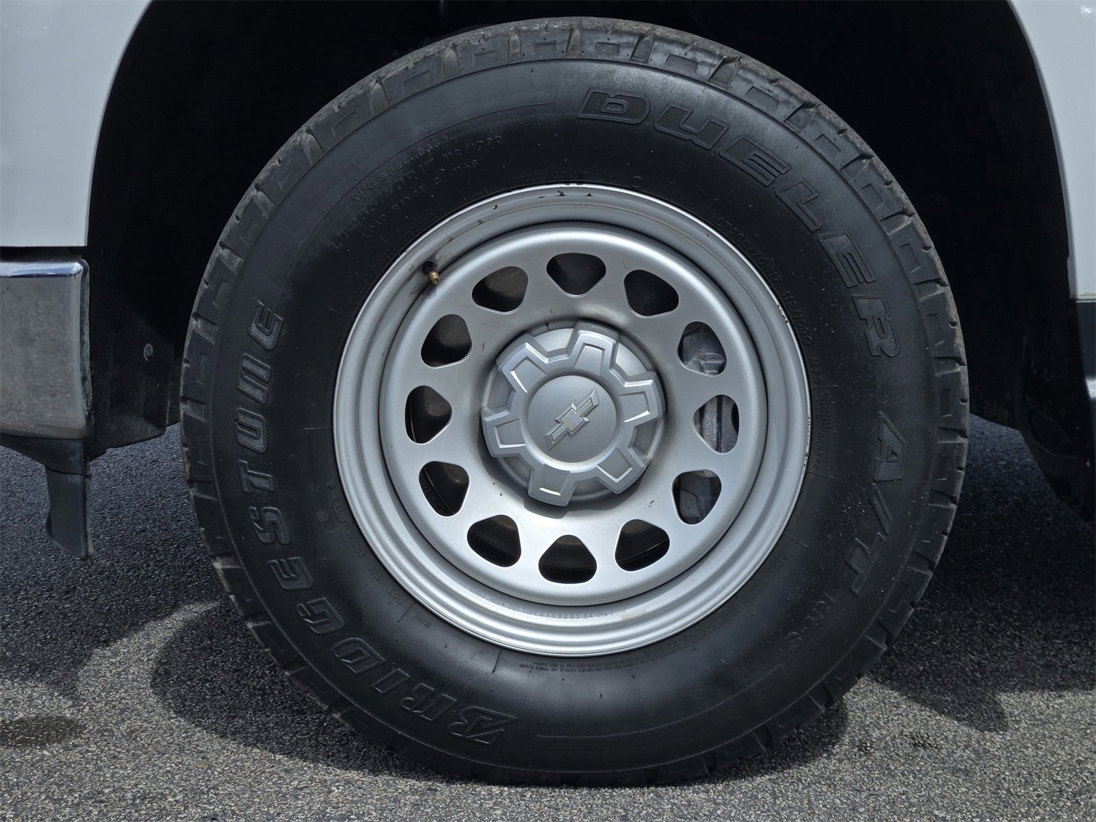 Used 2023 Chevrolet Silverado 1500 W/T w/ WT Value Package image 10