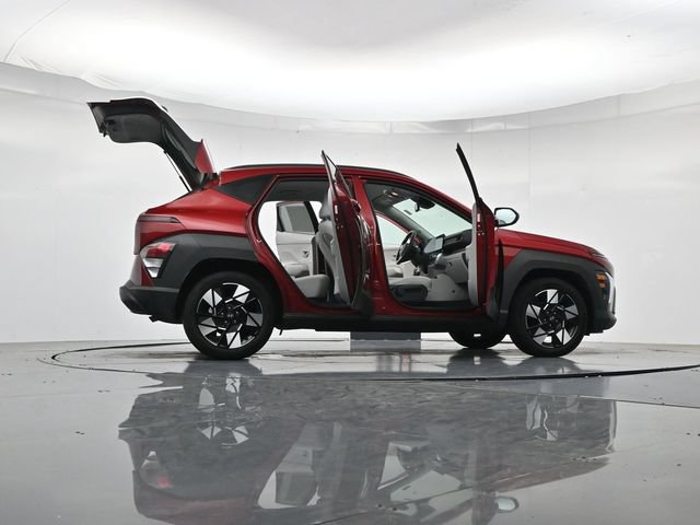 Used 2025 Hyundai Kona SEL FWD image 53