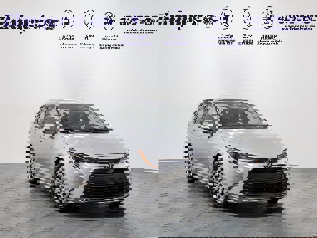 Used 2024 Toyota Corolla LE image 5