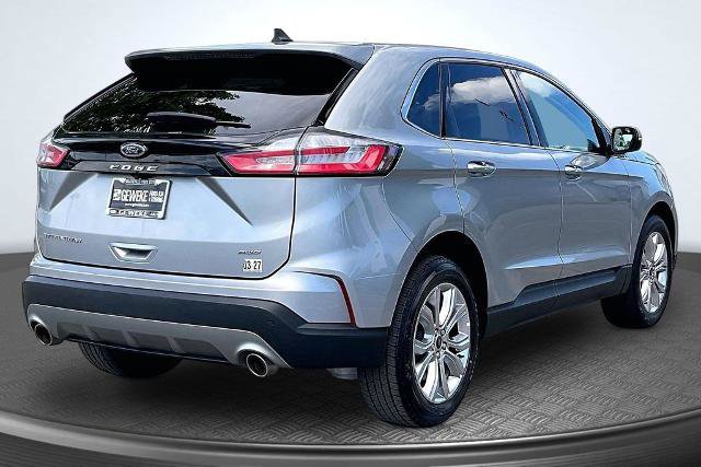 Certified 2024 Ford Edge Titanium AWD/4WD image 2