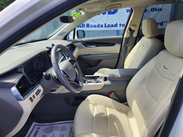 Used 2023 Cadillac XT6 Premium Luxury w/ Technology Package AWD/4WD image 12