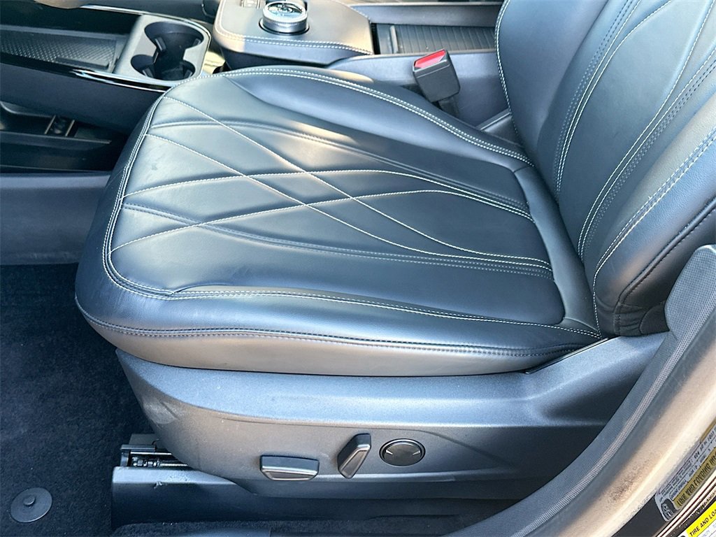 Certified 2022 Ford Mustang Mach-E Select w/ Comfort/Technology Package image 10