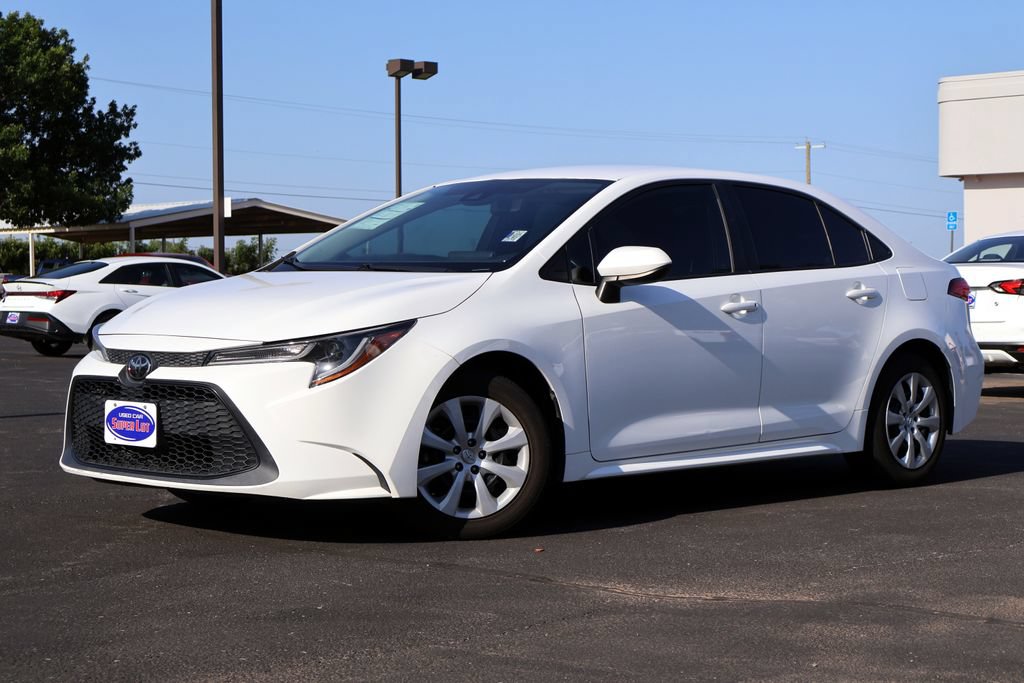 Used 2022 Toyota Corolla LE FWD image 16