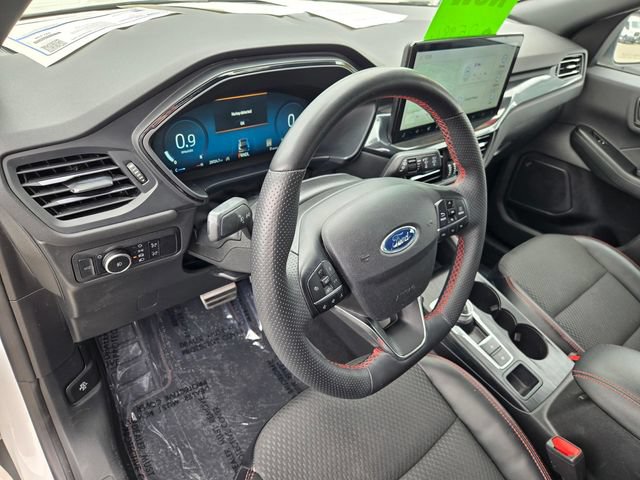 Certified 2023 Ford Escape ST-Line Select w/ Tech Pack #2 AWD/4WD image 10